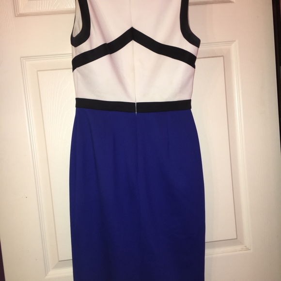 Calvin Klein Blue and White Sheath Dress Size 2 - Picture 3 of 3